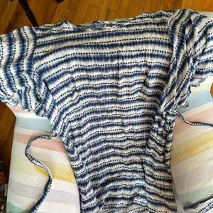 Old Navy Maternity top with ties